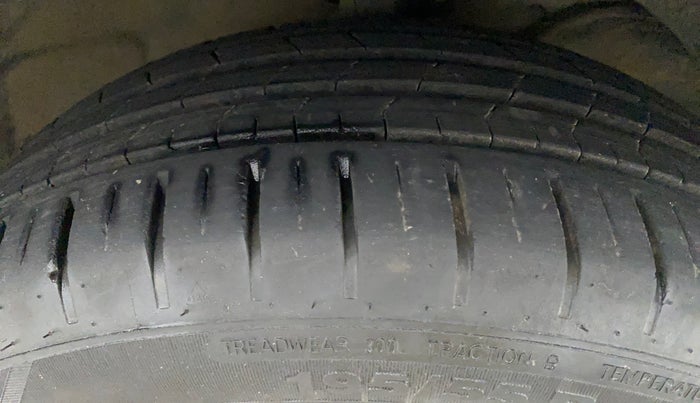 2018 Maruti Baleno ALPHA PETROL 1.2, Petrol, Manual, 59,234 km, Right Front Tyre Tread