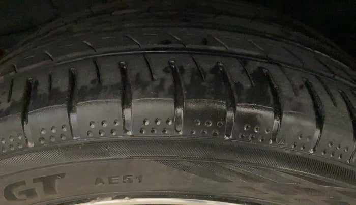 2015 Toyota Corolla Altis VL CVT PETROL, Petrol, Automatic, 63,955 km, Left Front Tyre Tread
