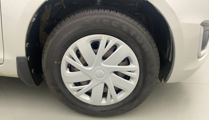 2017 Maruti Swift VXI, Petrol, Manual, 37,591 km, Right Front Wheel