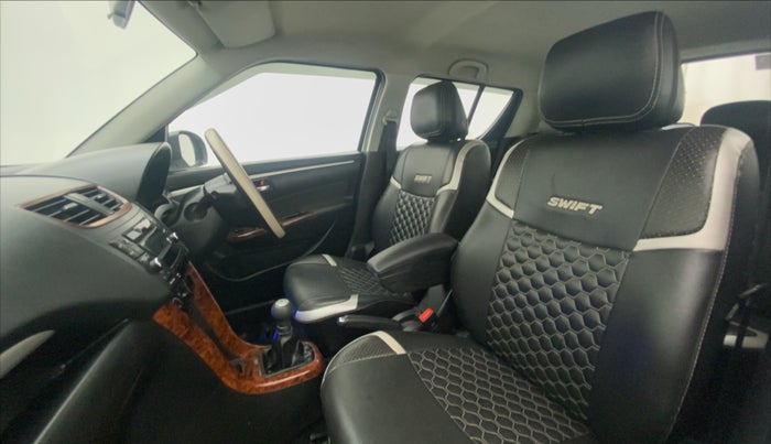 2017 Maruti Swift VXI, Petrol, Manual, 37,591 km, Right Side Front Door Cabin