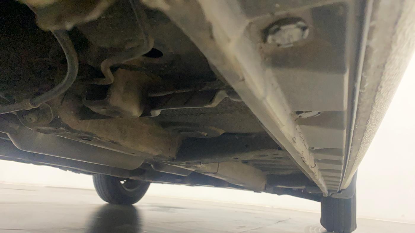 2017 Maruti Swift VXI, Petrol, Manual, 37,591 km, Right Side Underbody