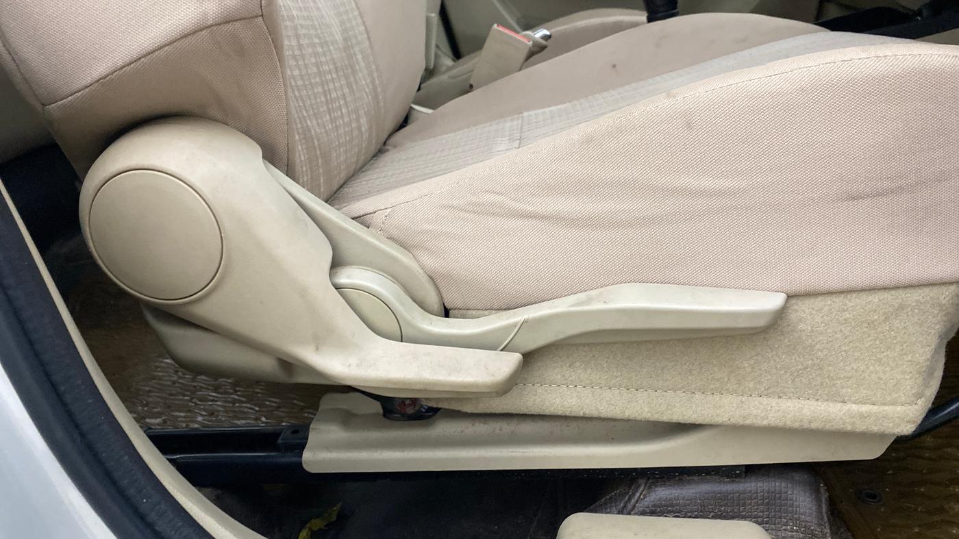 2019 Maruti Dzire ZXI PLUS, Petrol, Manual, 74,220 km, Driver Side Adjustment Panel