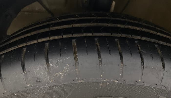 2019 Maruti Dzire ZXI PLUS, Petrol, Manual, 74,220 km, Left Front Tyre Tread