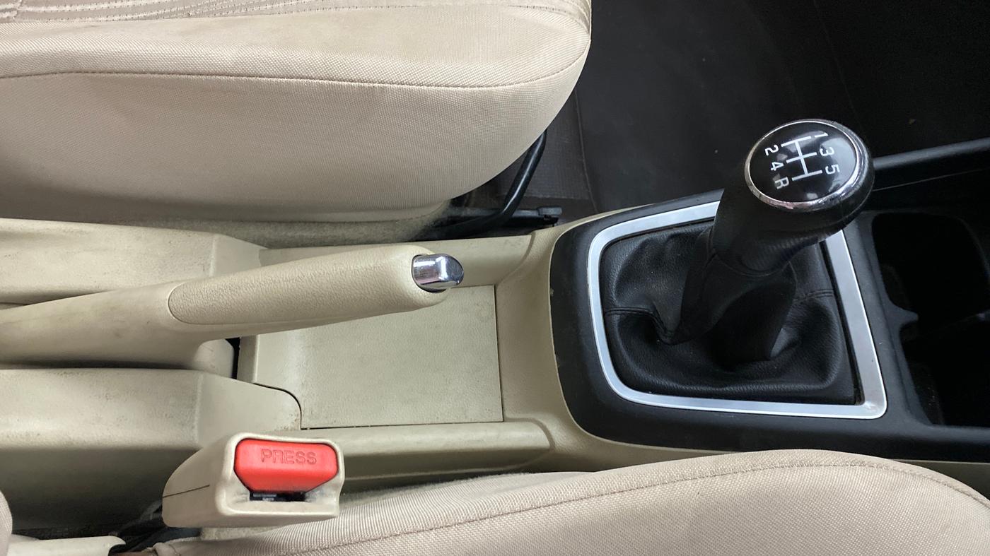 2019 Maruti Dzire ZXI PLUS, Petrol, Manual, 74,220 km, Gear Lever