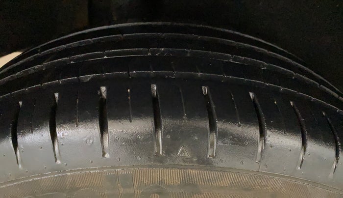 2020 Maruti Baleno ZETA PETROL 1.2, Petrol, Manual, 44,922 km, Right Rear Tyre Tread