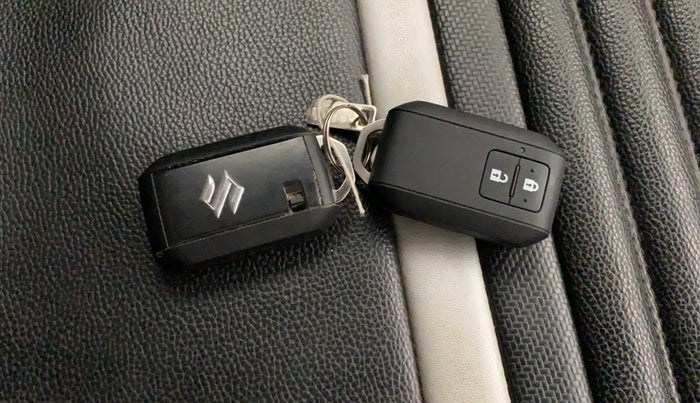 2020 Maruti Baleno ZETA PETROL 1.2, Petrol, Manual, 44,922 km, Key Close Up