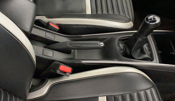 2020 Maruti Baleno ZETA PETROL 1.2, Petrol, Manual, 44,922 km, Gear Lever