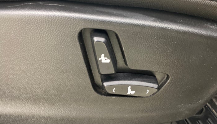 2020 MG HECTOR SHARP 2.0 DIESEL, Diesel, Manual, 36,518 km, Driver Side Adjustment Panel