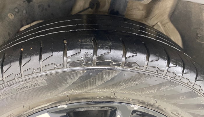 2020 MG HECTOR SHARP 2.0 DIESEL, Diesel, Manual, 36,518 km, Left Front Tyre Tread