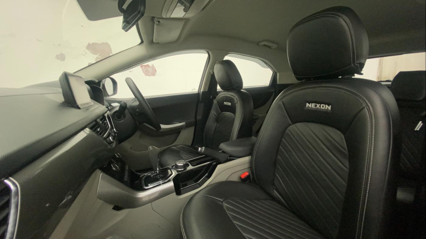 2018 Tata NEXON XZA PLUS DIESEL, Diesel, Automatic, 46,409 km, Right Side Front Door Cabin