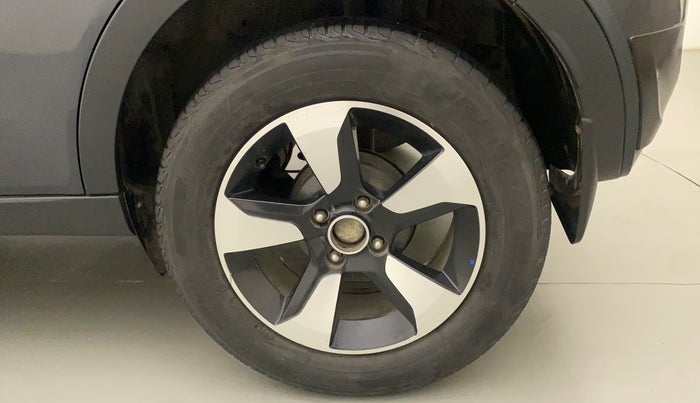 2018 Tata NEXON XZA PLUS DIESEL, Diesel, Automatic, 46,409 km, Left Rear Wheel