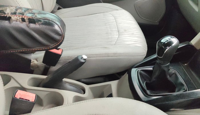 2014 Ford Ecosport TITANIUM 1.5L DIESEL, Diesel, Manual, 98,267 km, Gear Lever