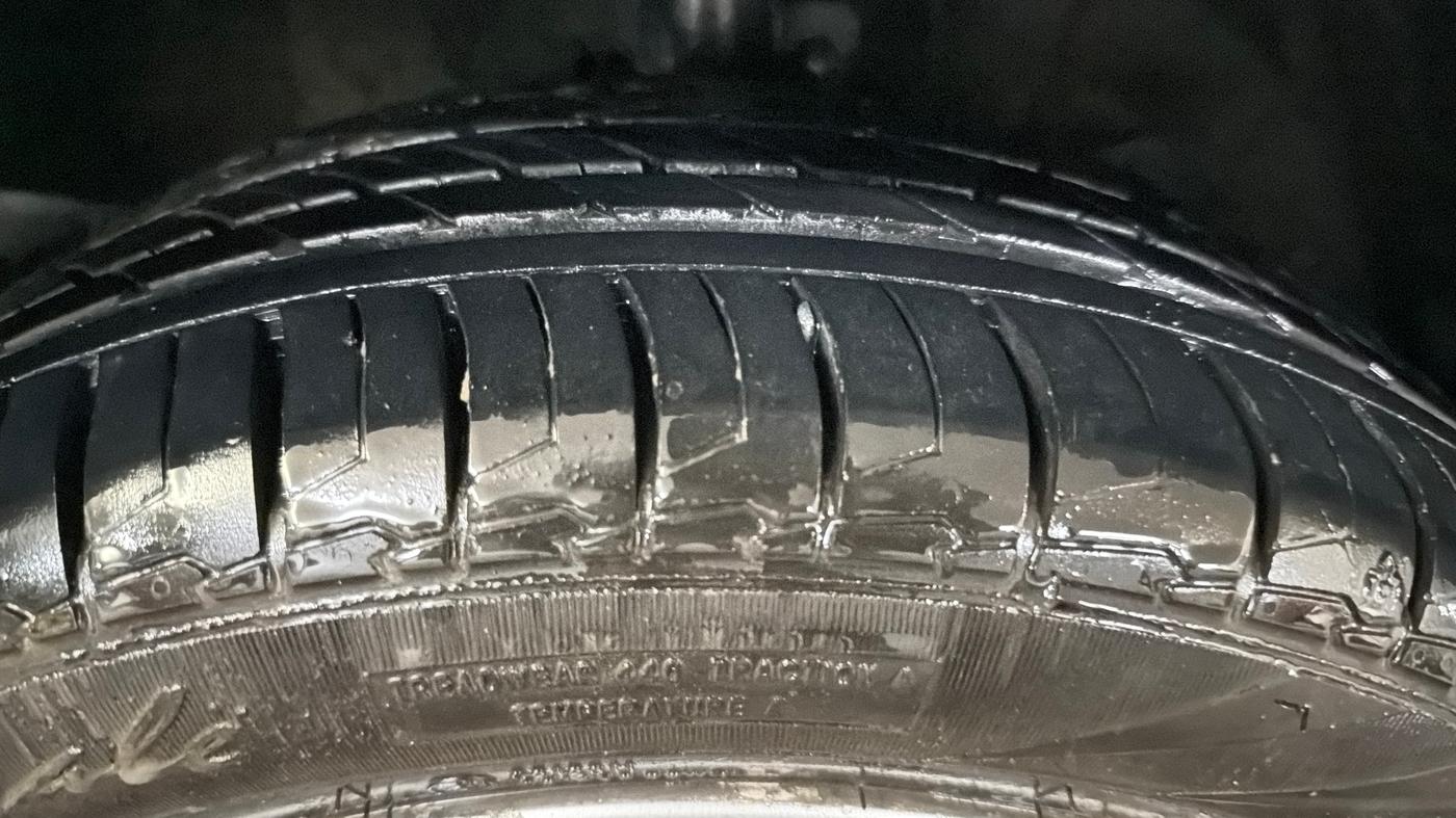 2017 Maruti Baleno ZETA CVT PETROL 1.2, Petrol, Automatic, 56,534 km, Right Front Tyre Tread