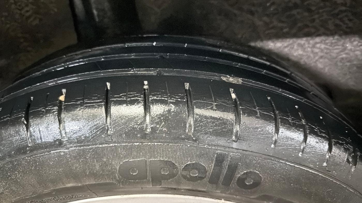 2017 Maruti Baleno ZETA CVT PETROL 1.2, Petrol, Automatic, 56,534 km, Right Rear Tyre Tread