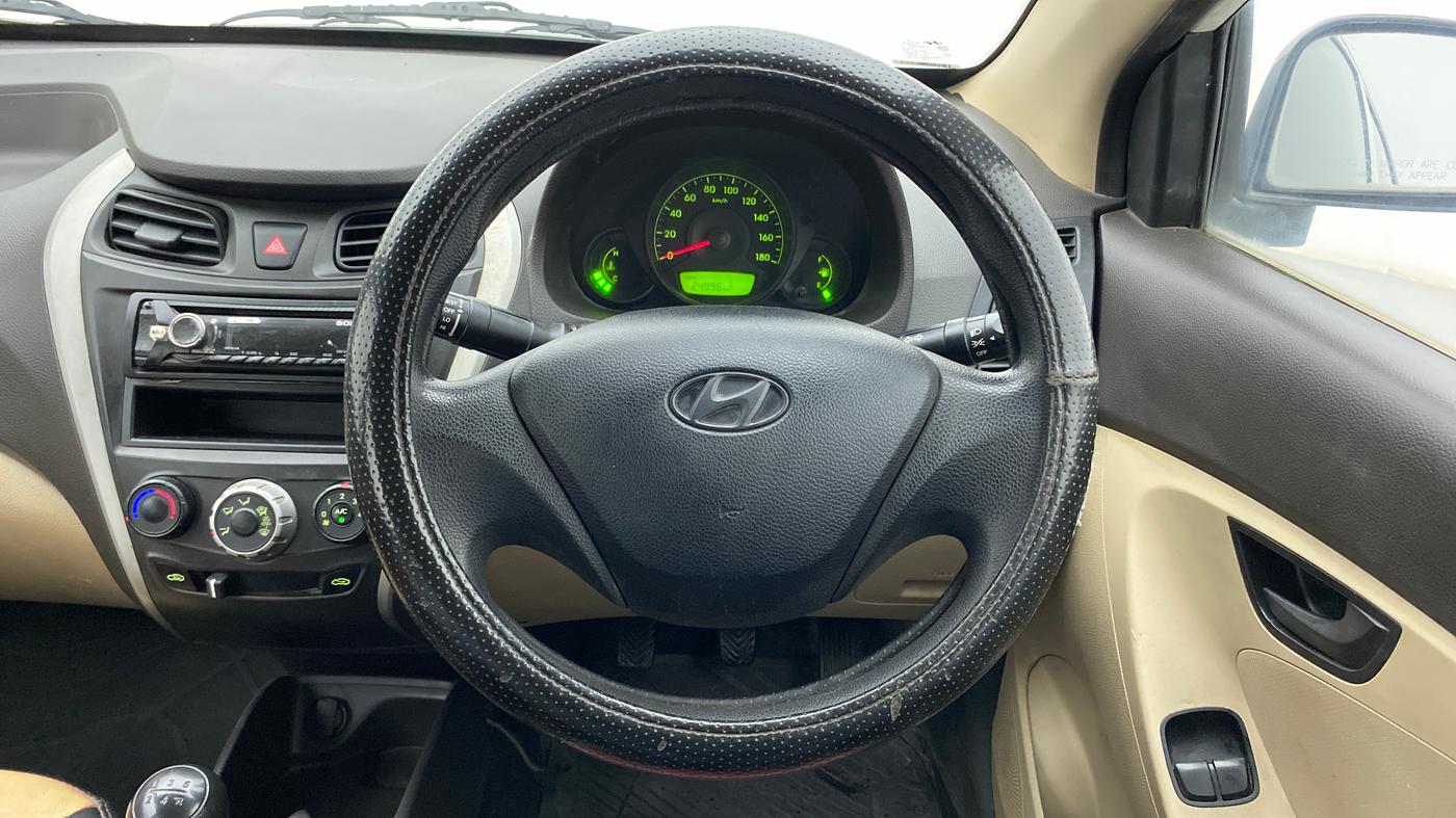 2013 Hyundai Eon ERA +, Petrol, Manual, 24,996 km, Steering Wheel Close Up