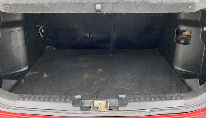 2019 Maruti Vitara Brezza ZDI PLUS, Diesel, Manual, 41,612 km, Boot Inside