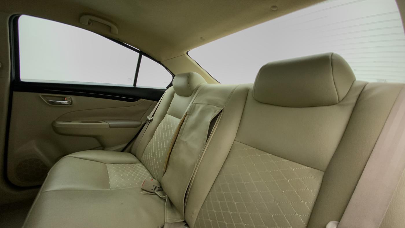 2017 Maruti Ciaz DELTA 1.4 VVT, Petrol, Manual, 66,931 km, Right Side Rear Door Cabin