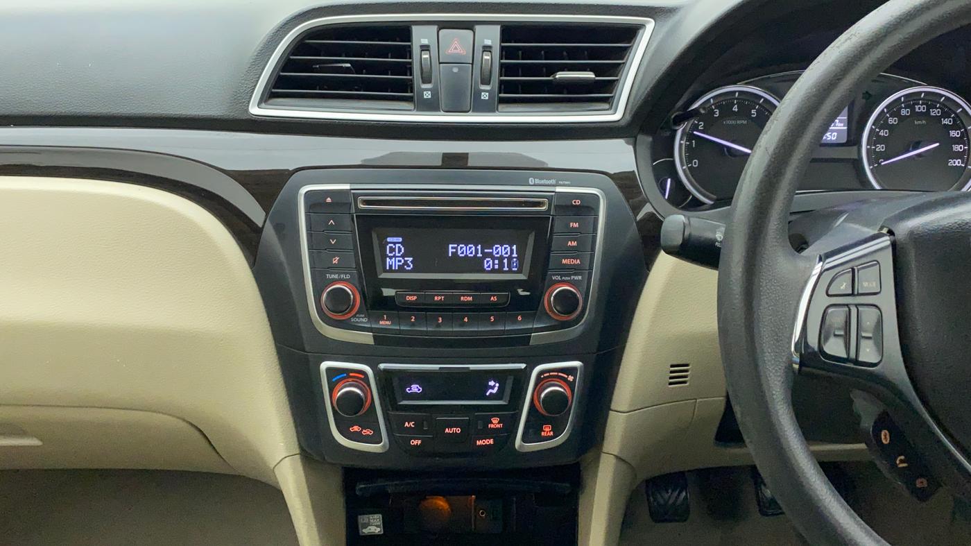 2017 Maruti Ciaz DELTA 1.4 VVT, Petrol, Manual, 66,931 km, Air Conditioner