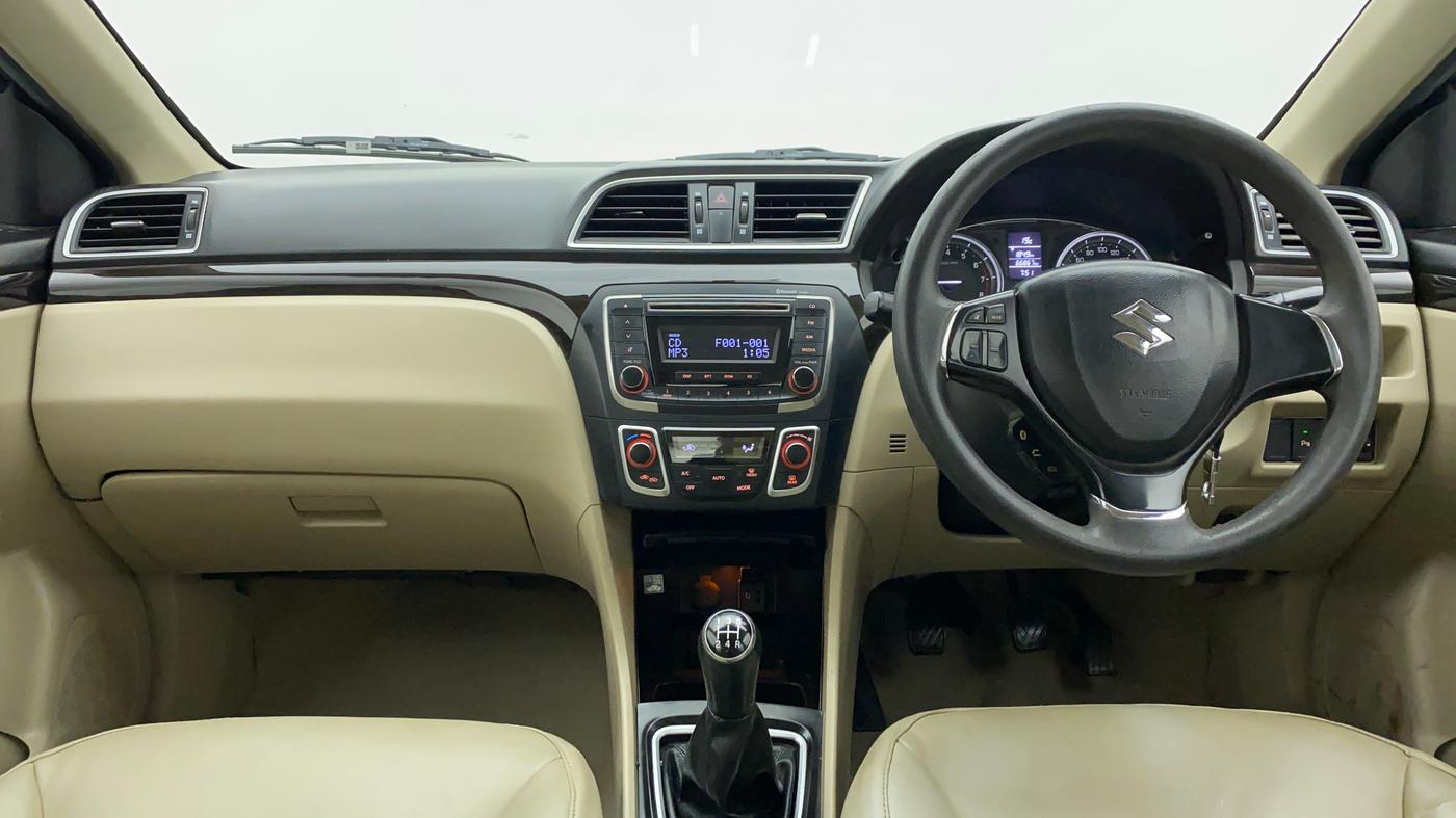 2017 Maruti Ciaz DELTA 1.4 VVT, Petrol, Manual, 66,931 km, Dashboard