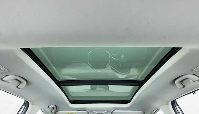 2019 MG HECTOR SHARP DCT PETROL, Petrol, Automatic, 26,079 km, Moonroof/ Sunroof