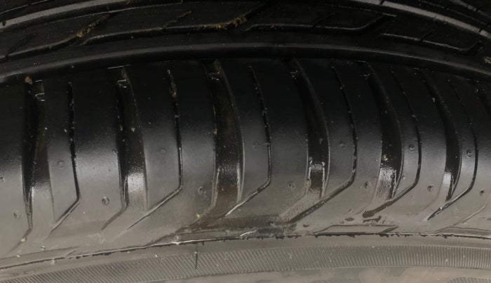 2021 Jeep Compass SPORT 1.4 PETROL, Petrol, Manual, 46,743 km, Right Rear Tyre Tread