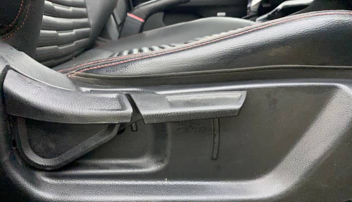 2023 KIA SONET GTX PLUS 1.0 DCT, Petrol, Automatic, 25,495 km, Driver Side Adjustment Panel