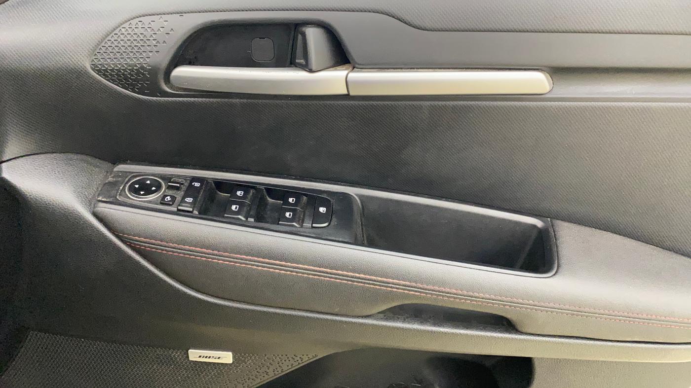 2023 KIA SONET GTX PLUS 1.0 DCT, Petrol, Automatic, 25,495 km, Driver Side Door Panels Control