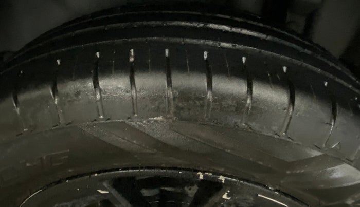 2017 Maruti Swift Dzire VDI (O), Diesel, Manual, 49,683 km, Left Rear Tyre Tread