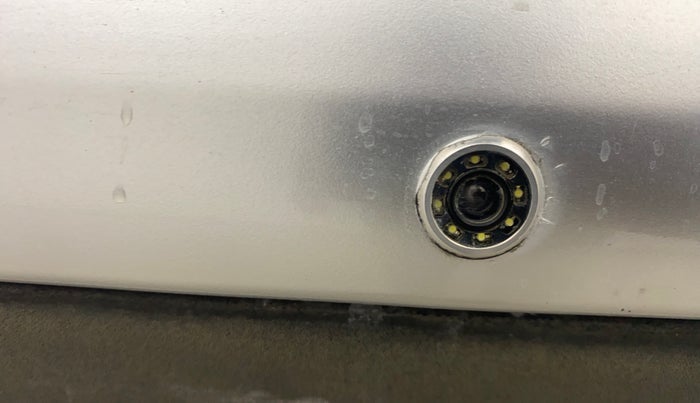 2019 Mahindra XUV300 W4 1.2 PETROL, Petrol, Manual, 75,257 km, Parking Camera