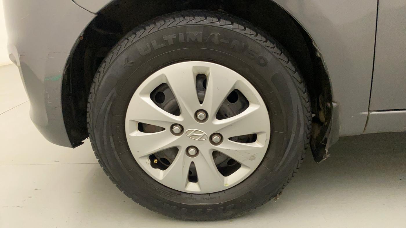 2012 Hyundai i10 MAGNA 1.2, Petrol, Manual, 50,411 km, Left Front Wheel