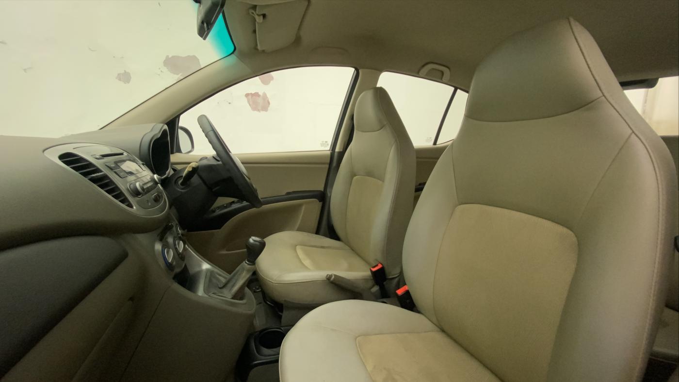 2012 Hyundai i10 MAGNA 1.2, Petrol, Manual, 50,411 km, Right Side Front Door Cabin