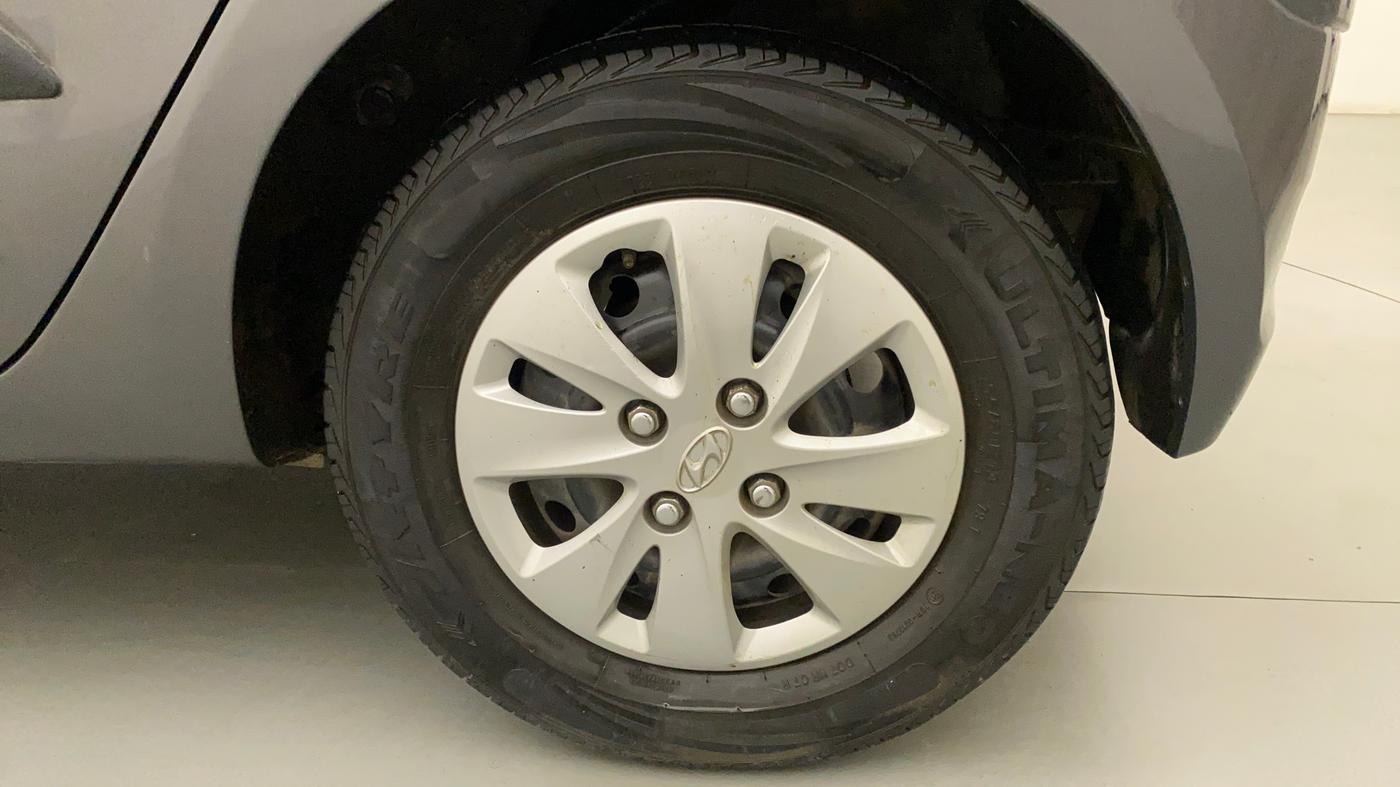 2012 Hyundai i10 MAGNA 1.2, Petrol, Manual, 50,411 km, Left Rear Wheel