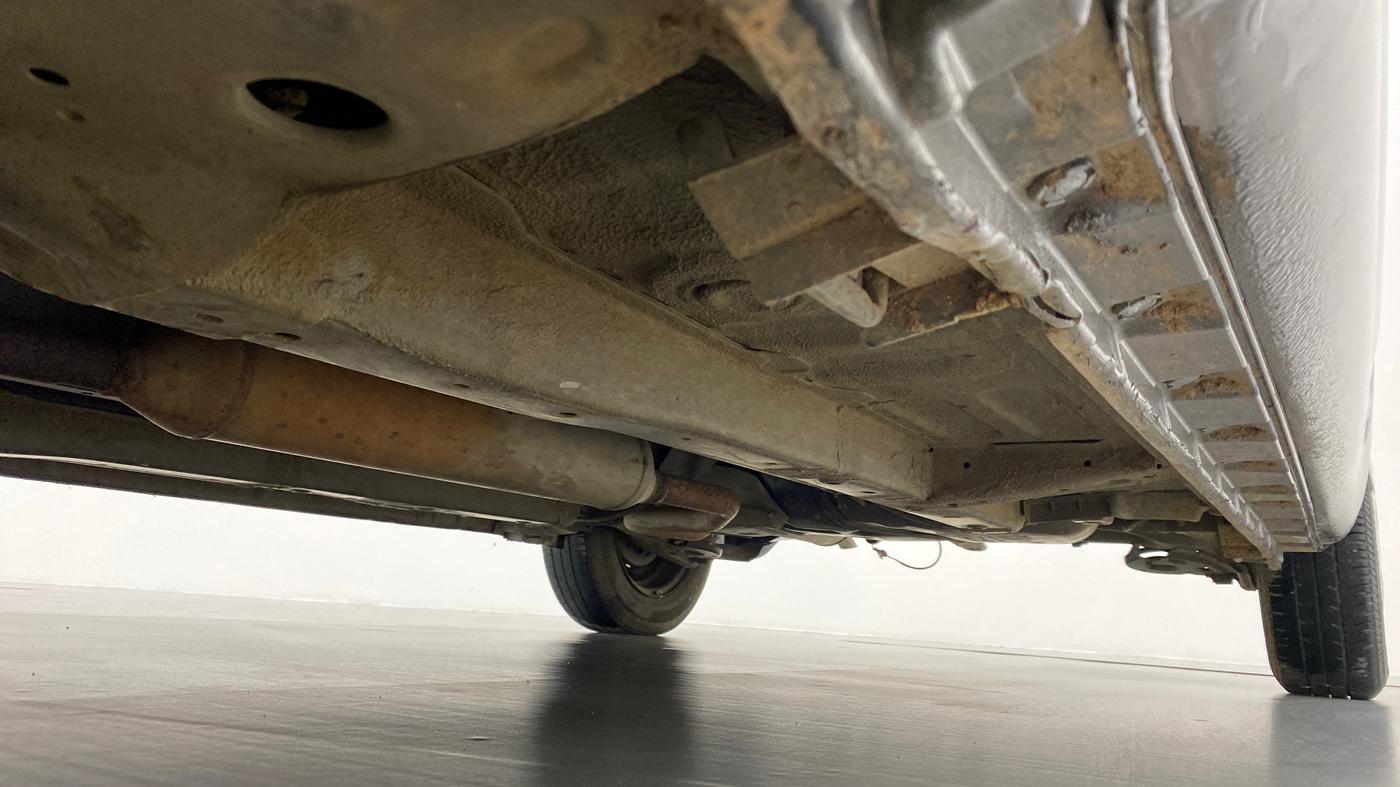 2013 Maruti Swift VXI D, Petrol, Manual, 62,488 km, Right Side Underbody