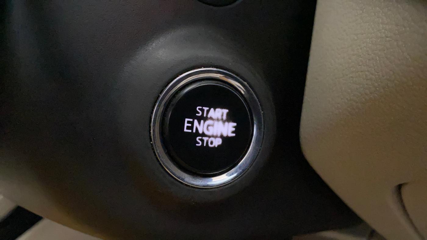 2022 Skoda Octavia STYLE 2.0, Petrol, Automatic, 47,742 km, Keyless Start/ Stop Button