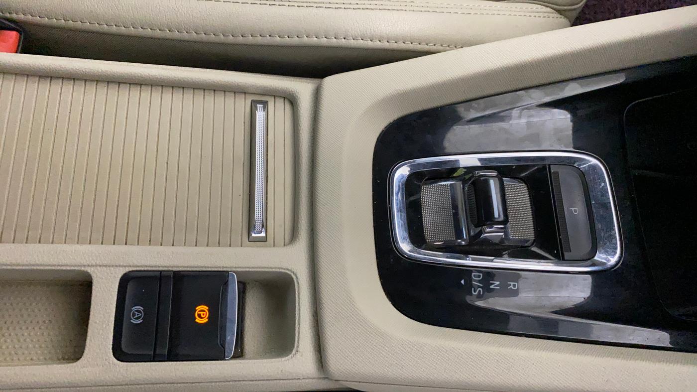 2022 Skoda Octavia STYLE 2.0, Petrol, Automatic, 47,742 km, Gear Lever