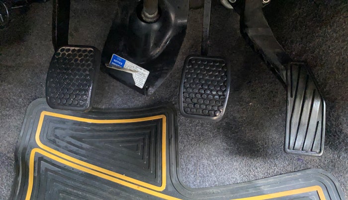 2015 Maruti Alto K10 VXI, Petrol, Manual, 78,150 km, Pedals