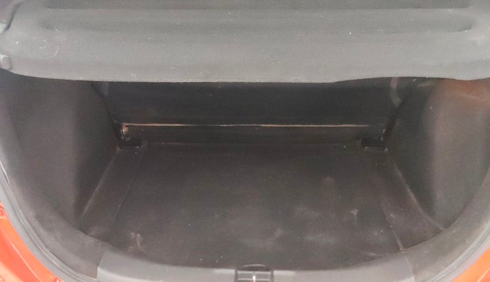 2015 Honda Jazz 1.2L I-VTEC V AT, Petrol, Automatic, 38,006 km, Boot Inside