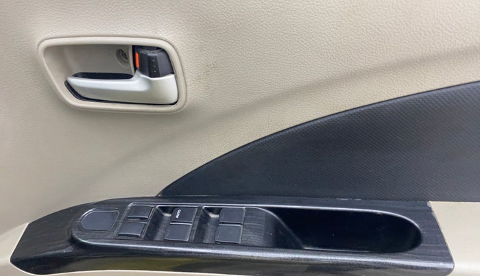 2014 Maruti Celerio VXI AMT, Petrol, Automatic, 80,071 km, Driver Side Door Panels Control