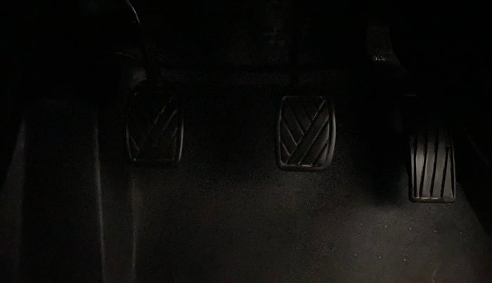 2023 Toyota URBAN CRUISER HYRYDER E NEO DRIVE, Petrol, Manual, 36,649 km, Pedals