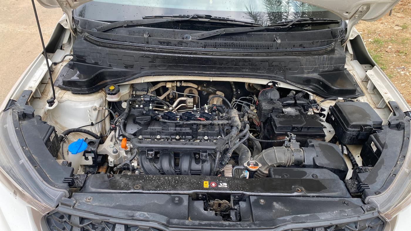 2023 KIA SONET HTE 1.2, Petrol, Manual, 61,766 km, Engine View