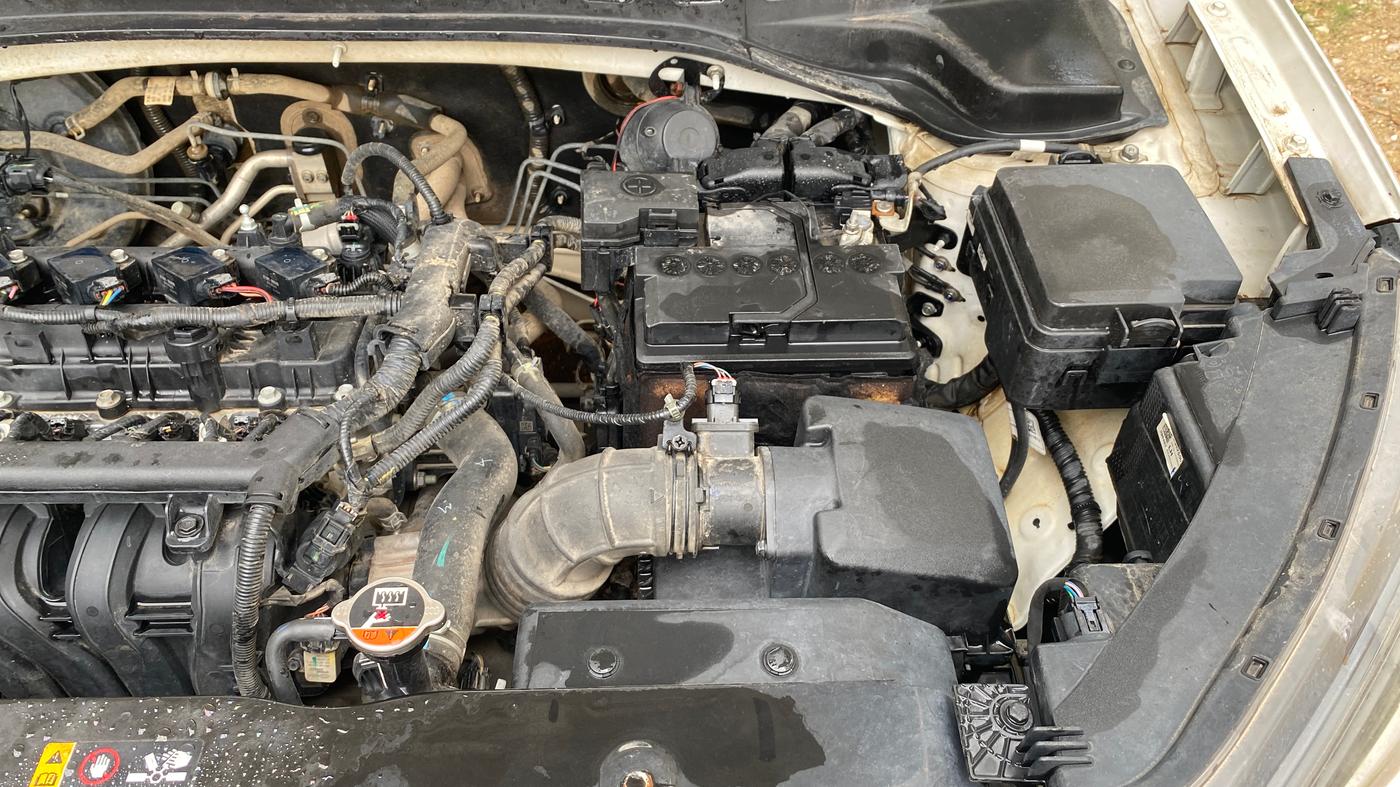 2023 KIA SONET HTE 1.2, Petrol, Manual, 61,766 km, Engine View - Left