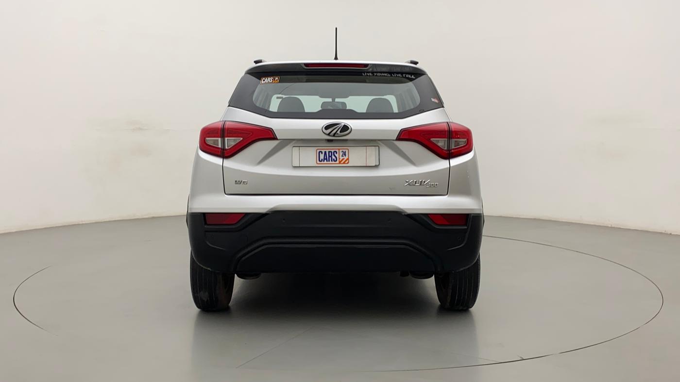 2019 Mahindra XUV300 W6 1.2 PETROL, Petrol, Manual, 42,731 km, Back/Rear