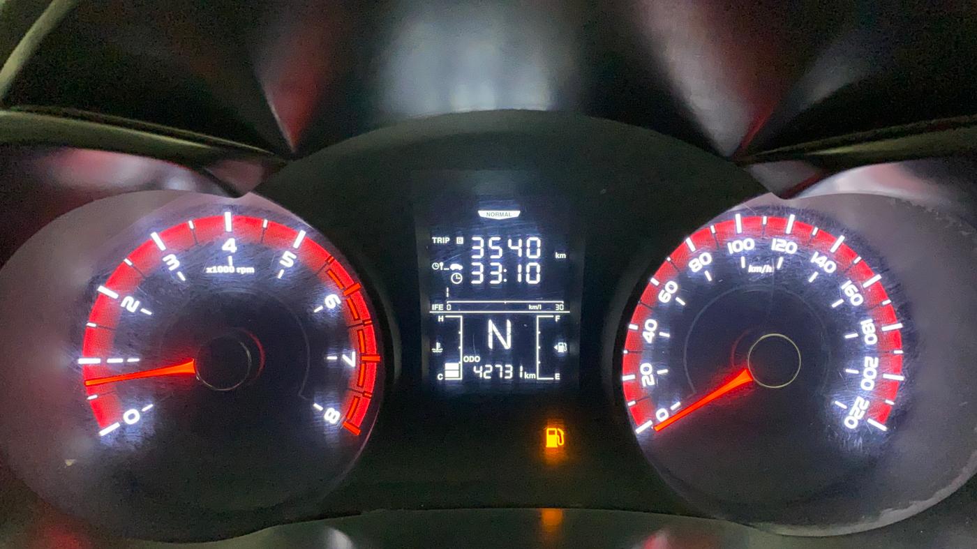 2019 Mahindra XUV300 W6 1.2 PETROL, Petrol, Manual, 42,731 km, Odometer Image