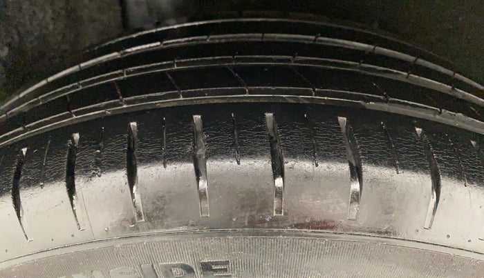 2019 Maruti Baleno ZETA 1.2 K12, Petrol, Manual, 43,031 km, Right Rear Tyre Tread