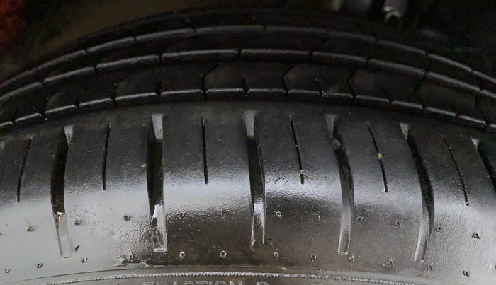 2019 Toyota Glanza V CVT, Petrol, Automatic, 6,015 km, Left Rear Tyre Tread