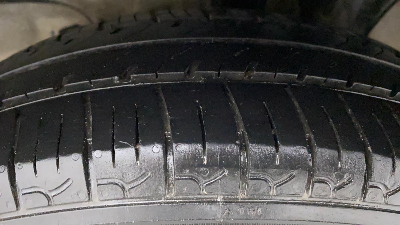 2021 Hyundai NEW SANTRO SPORTZ EXECUTIVE MT CNG, CNG, Manual, 39,295 km, Left Rear Tyre Tread
