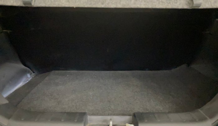 2017 Maruti Alto K10 VXI (O), Petrol, Manual, 40,287 km, Boot Inside