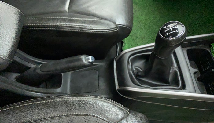 2020 Maruti XL6 ALPHA MT, Petrol, Manual, 81,644 km, Gear Lever