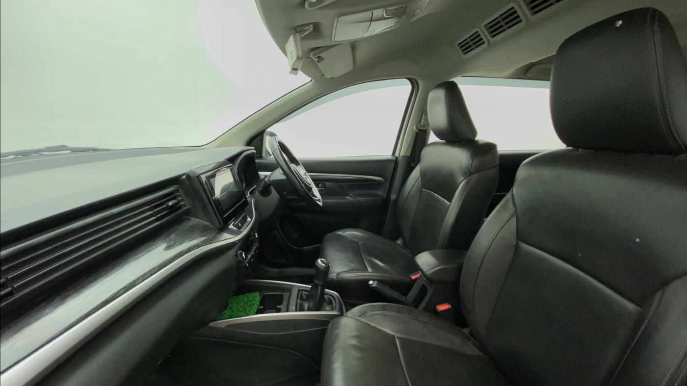 2020 Maruti XL6 ALPHA MT, Petrol, Manual, 81,644 km, Right Side Front Door Cabin