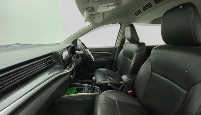 2020 Maruti XL6 ALPHA MT, Petrol, Manual, 81,644 km, Right Side Front Door Cabin